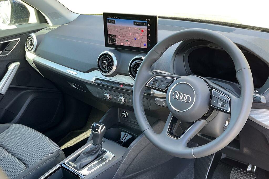 Audi Q2 35 Tfsi Black Edition S Tronic Tech Pro Grey #6