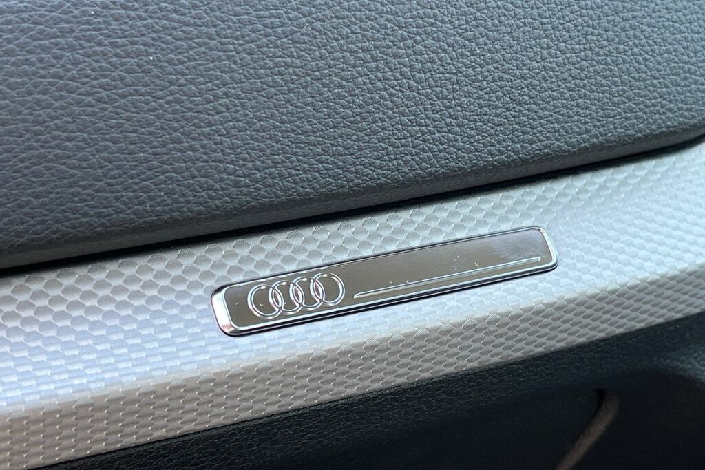 Audi Q2 35 Tfsi Black Edition S Tronic Tech Pro Grey #34