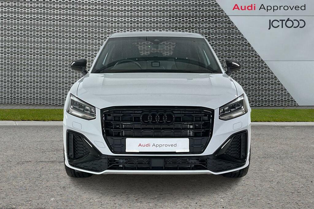 Audi Q2 35 Tfsi Black Edition Black #8