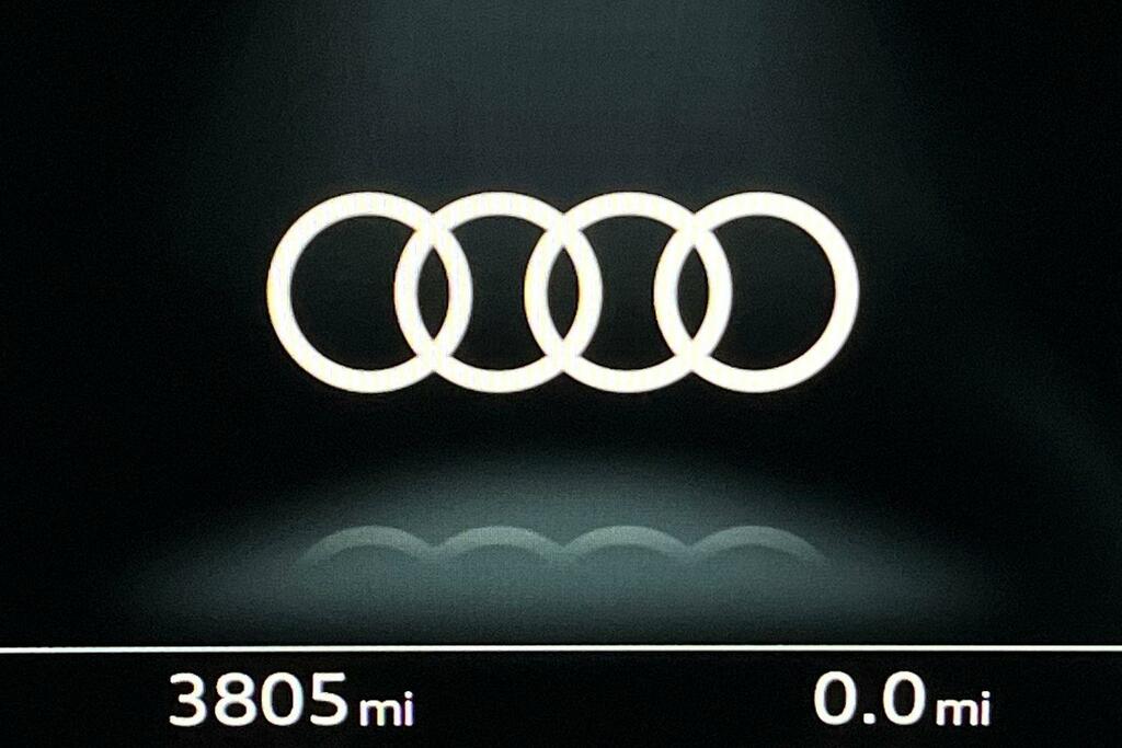 Audi Q2 35 Tfsi Black Edition Black #15