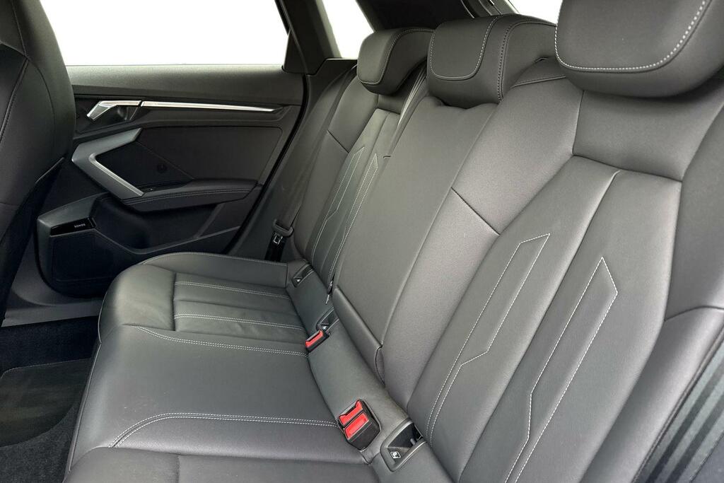 Audi A3 1.5 Tfsi 150 Black Ed S Tronic Tech Pack Green #9