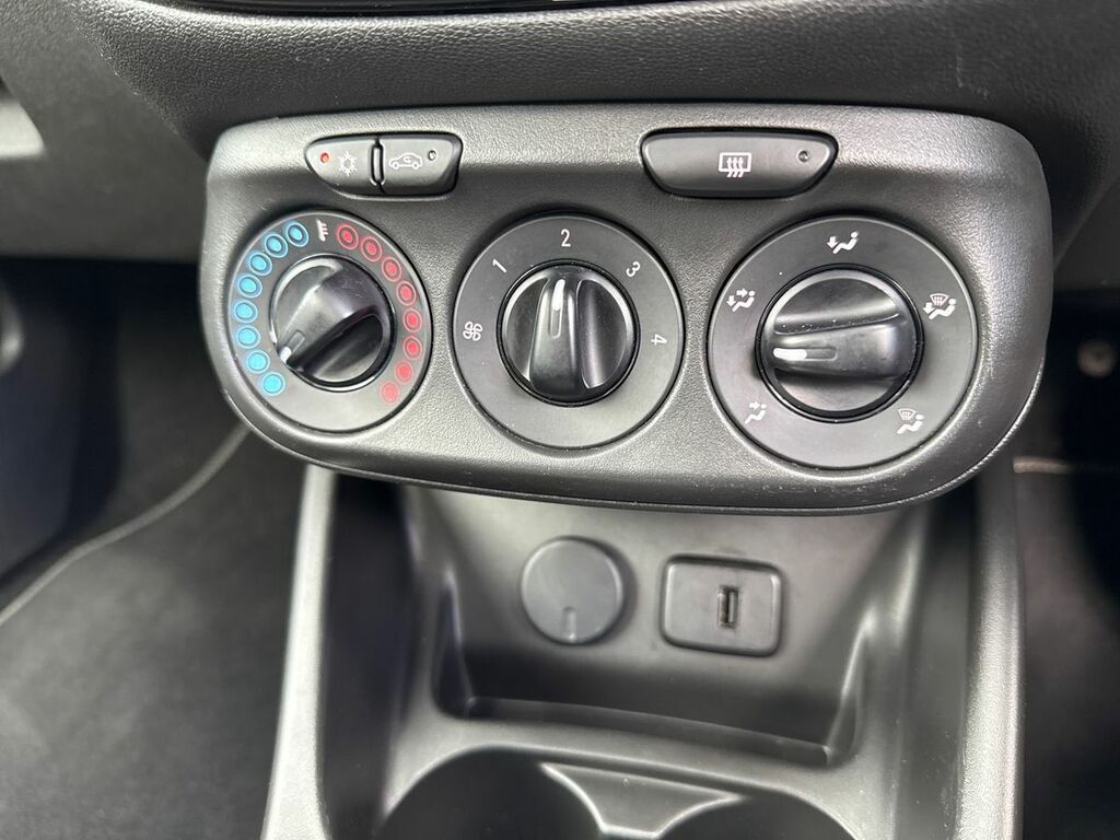 Vauxhall Corsa 1.4 75 Energy Ac  #32