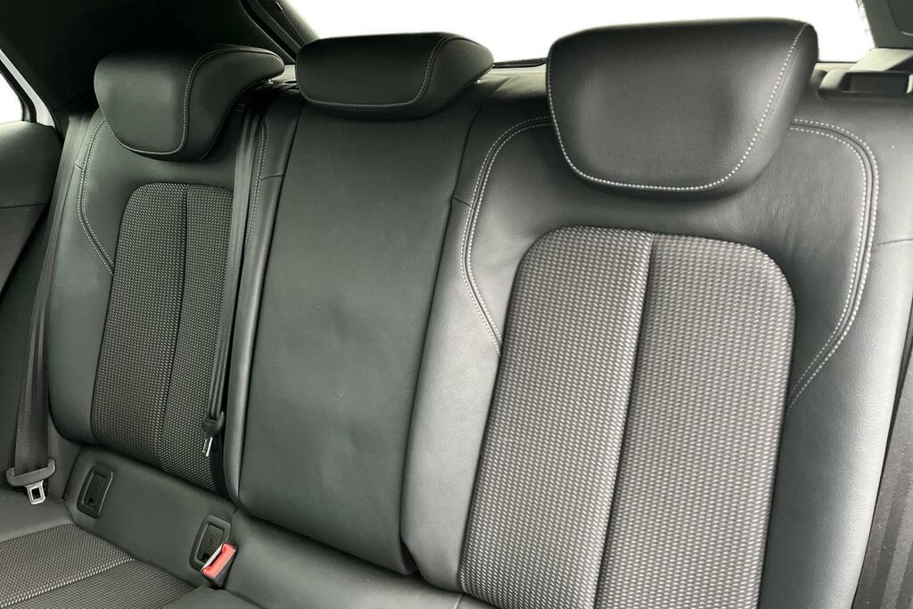 Audi Q2 35 Tfsi S Line S Tronic Grey #9