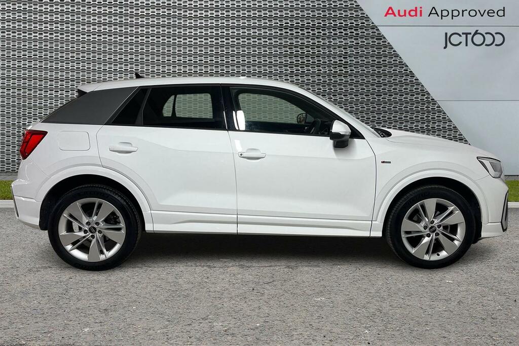 Audi Q2 35 Tfsi S Line S Tronic Grey #4