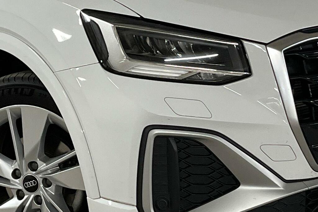 Audi Q2 35 Tfsi S Line S Tronic Grey #19