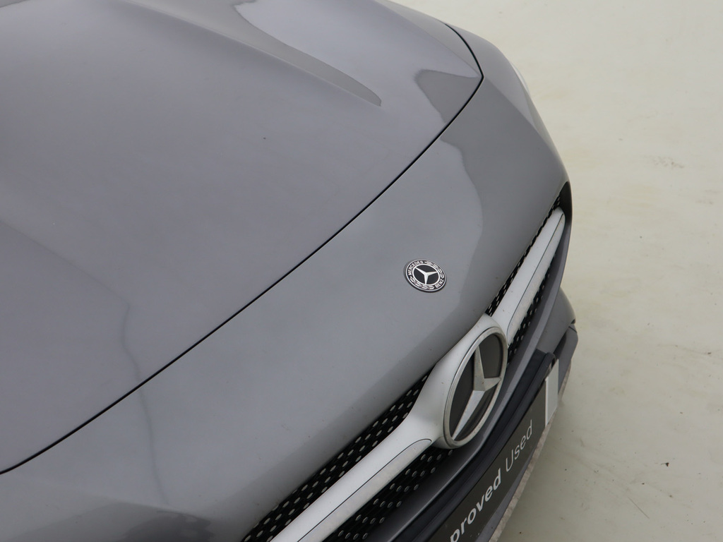 Mercedes-Benz CLA Class 200 Amg Line Premium Plus Tip White #15