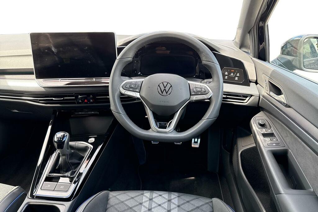 Volkswagen Golf 1.5 Tsi Life Black #11