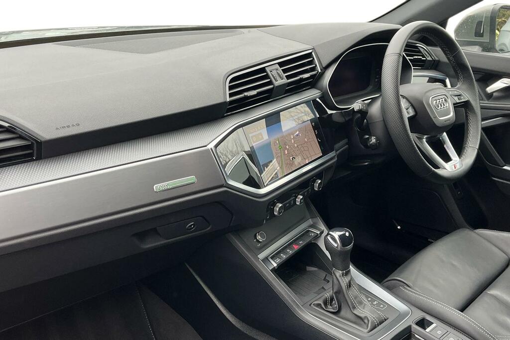 Audi Q3 Q3 Black Edition 35 Tfsi Sa White #2