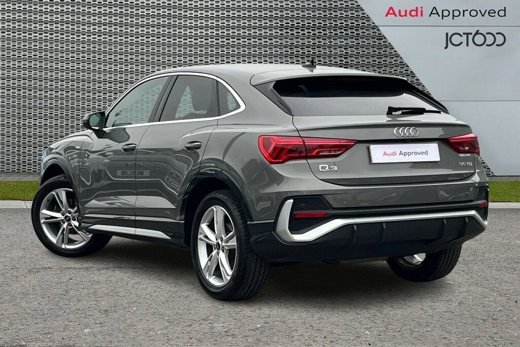 Audi Q3 Q3 Black Edition 35 Tfsi Sa White #3