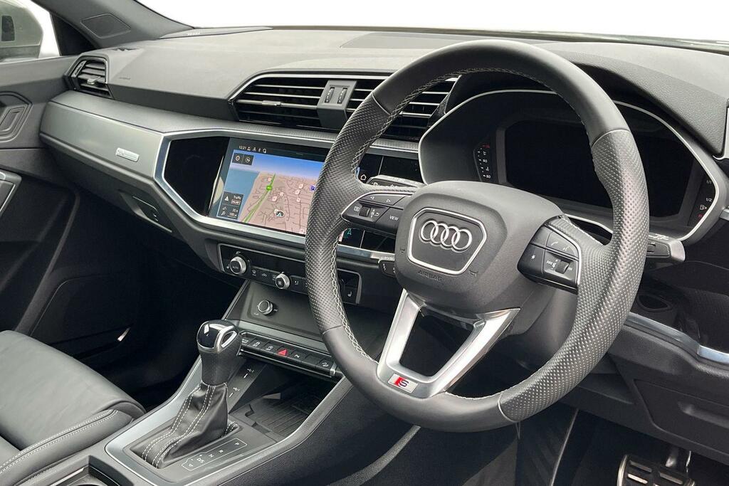 Audi Q3 Q3 Black Edition 35 Tfsi Sa White #6