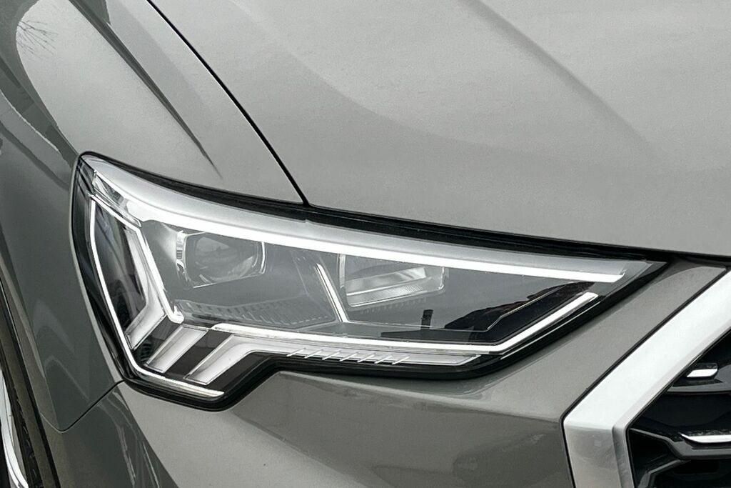 Audi Q3 Q3 Black Edition 35 Tfsi Sa White #19