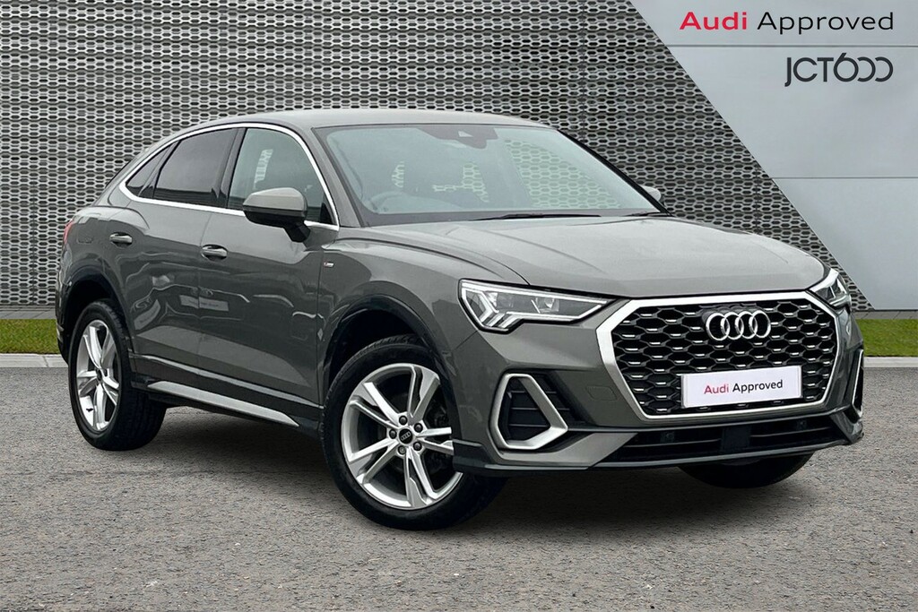Audi Q3 Q3 Black Edition 35 Tfsi Sa White #1