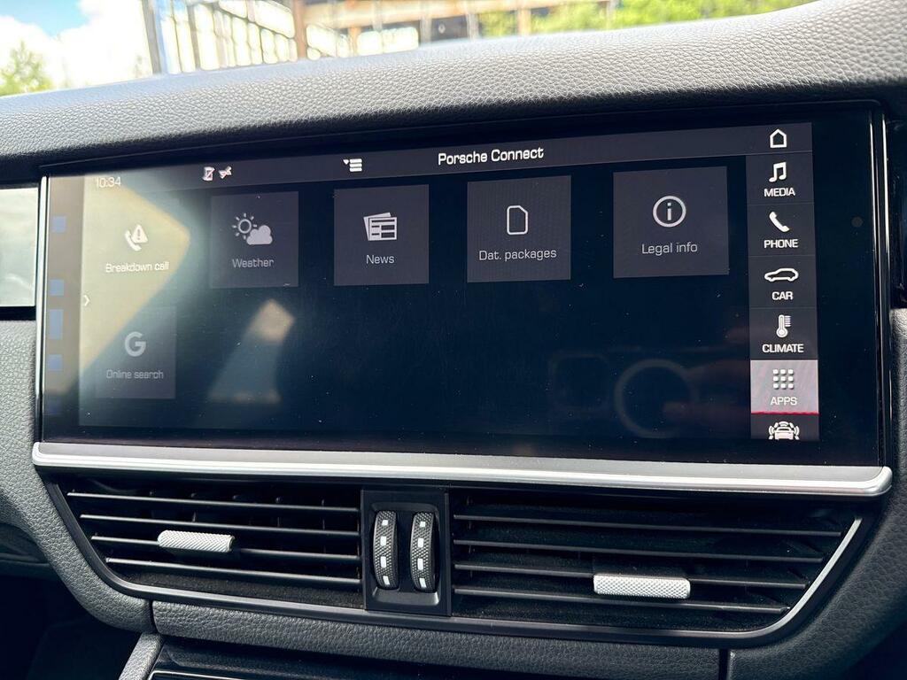 Porsche Cayenne 2018 18 Porsche Cayenne Platinum Edition Black #47