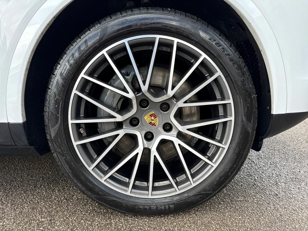 Porsche Cayenne 2018 18 Porsche Cayenne Platinum Edition Black #5