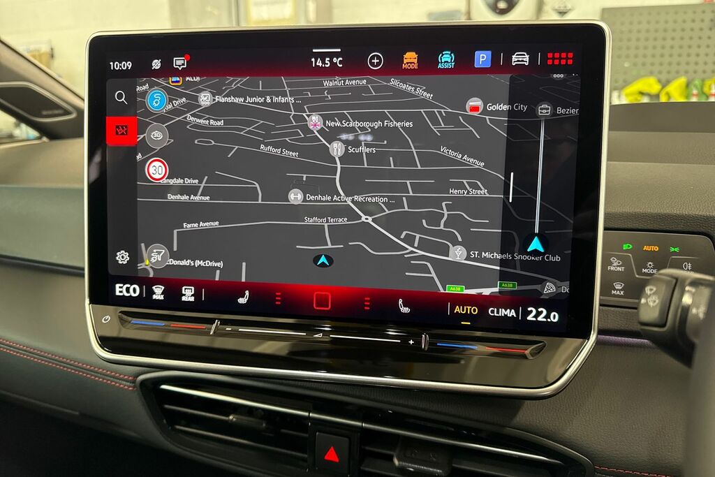 Volkswagen ID.3 Performance 79Kwh Gtx Hatchback White #14