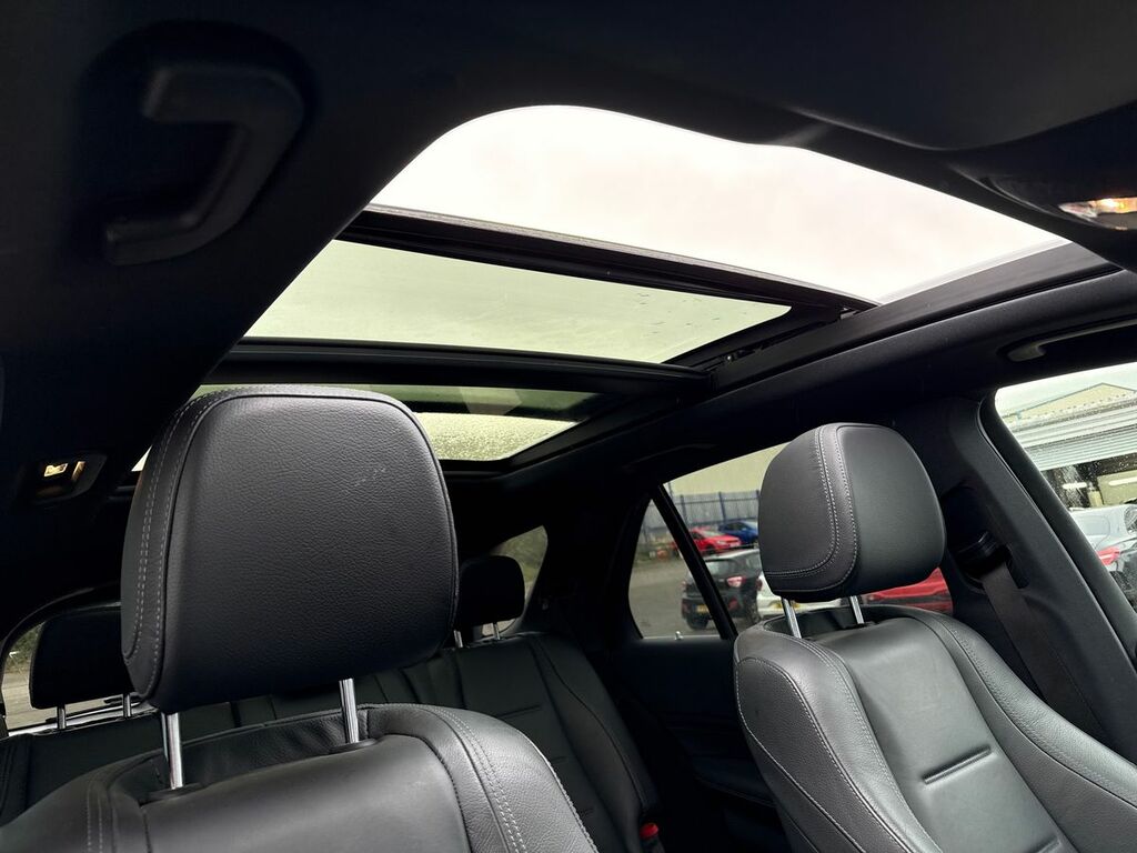 Mercedes-Benz GLE Class Gle 300 D 4Matic Amg Line 7 Seats Premium Plus Grey #33