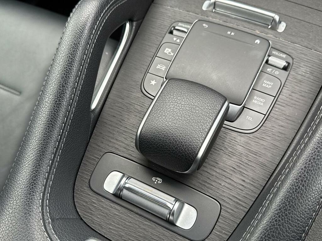 Mercedes-Benz GLE Class Gle 300 D 4Matic Amg Line 7 Seats Premium Plus Grey #40