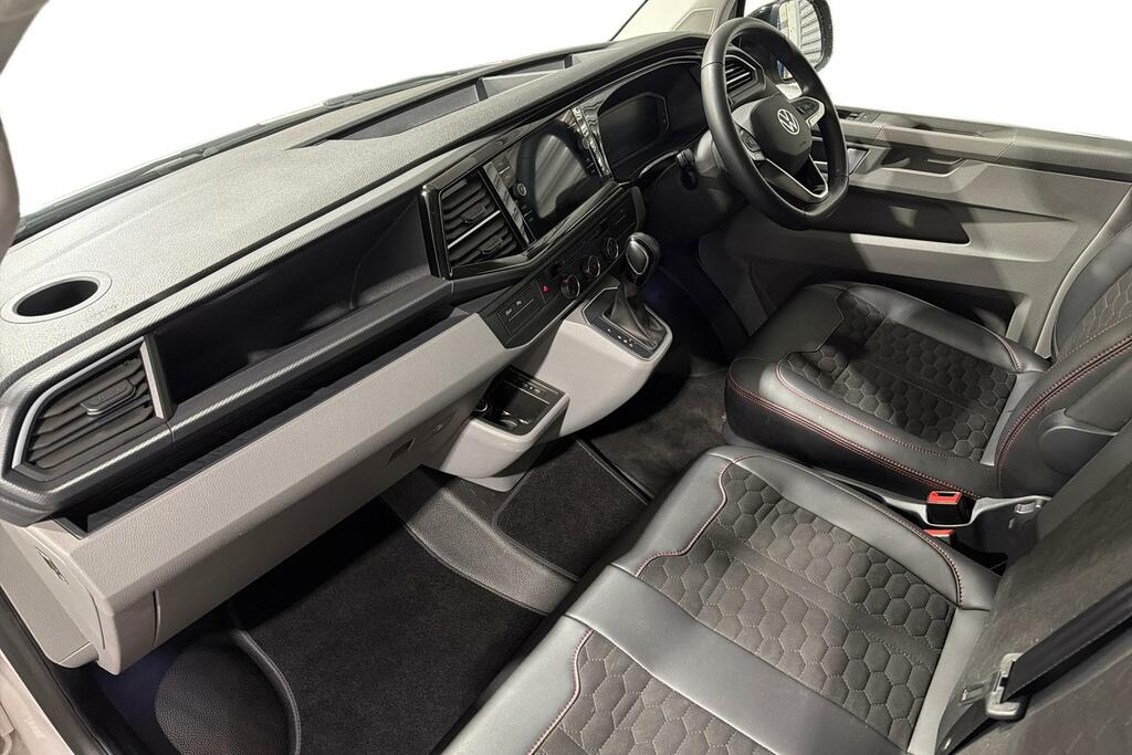 Volkswagen Transporter Sportline T32 Panel Van Sportline Swb 204 Ps 2.0 Tdi 7Sp Dsg White #2