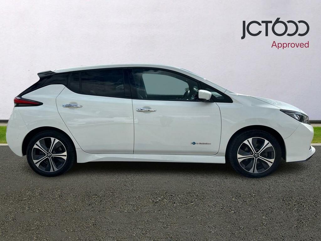 Nissan Leaf Tekna Blue #4
