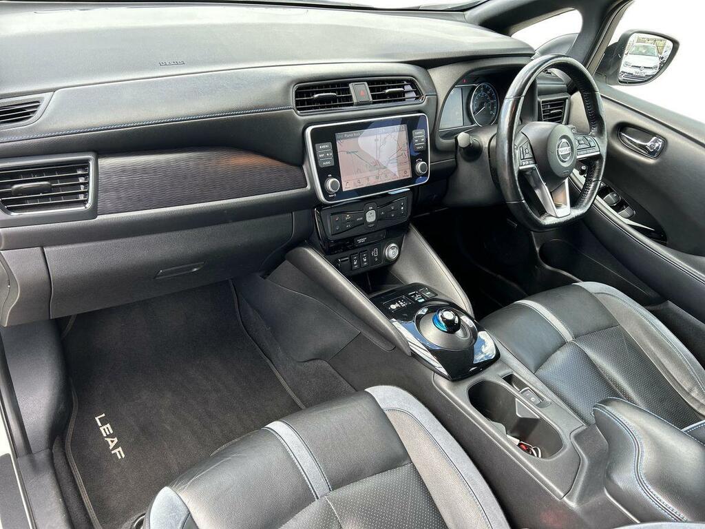 Nissan Leaf Tekna Blue #2