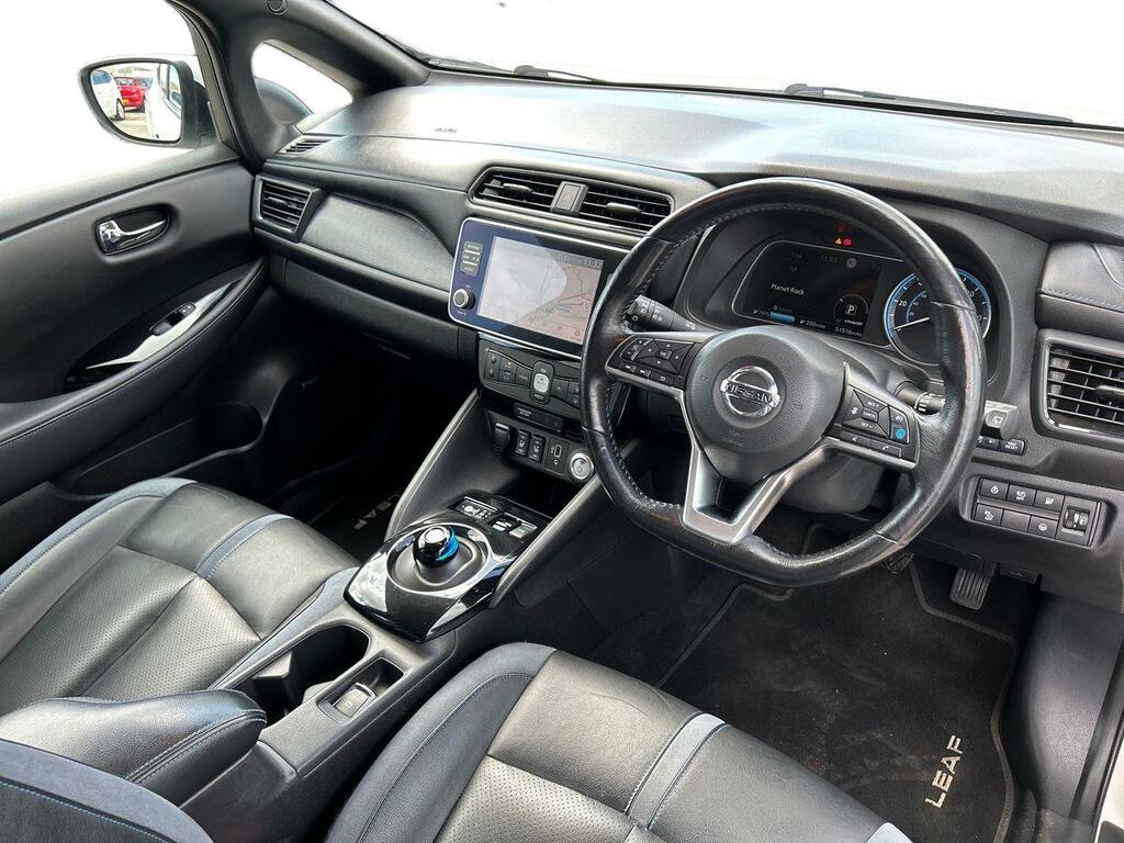 Nissan Leaf Tekna Blue #6