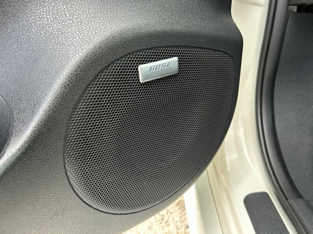 Nissan Leaf Tekna Blue #47