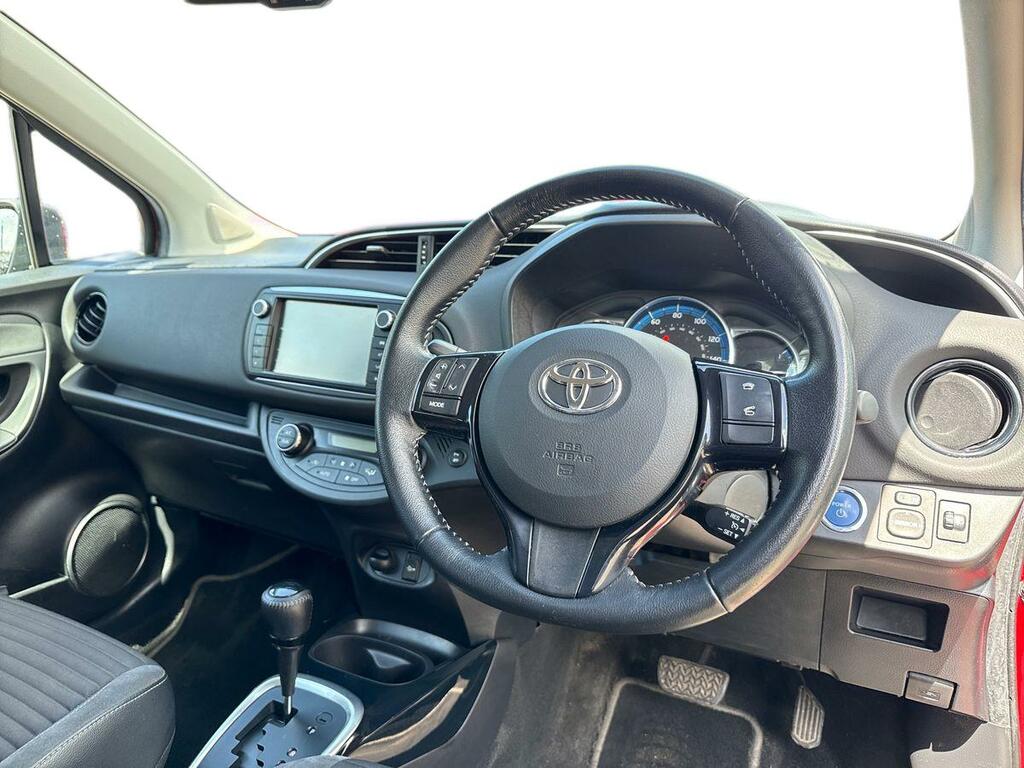 Toyota Yaris 1.33 Dual Vvt-i Design Grey #6