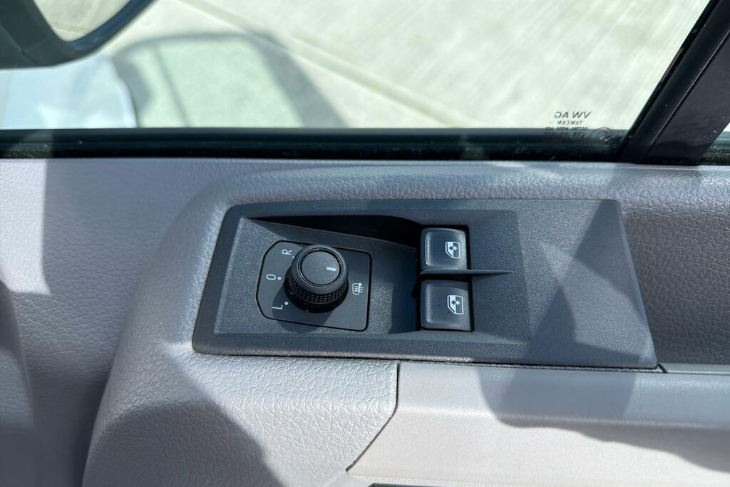 Volkswagen Crafter Cr35 Panel Van Commerce Plus Grey #37