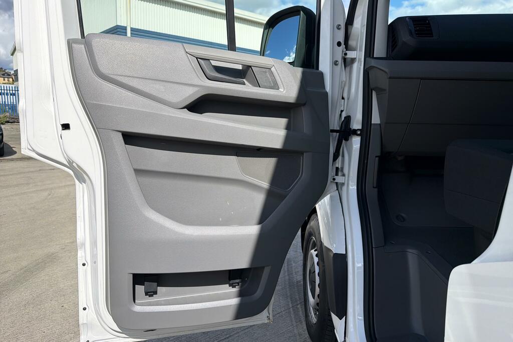 Volkswagen Crafter Cr35 Panel Van Commerce Plus Grey #50