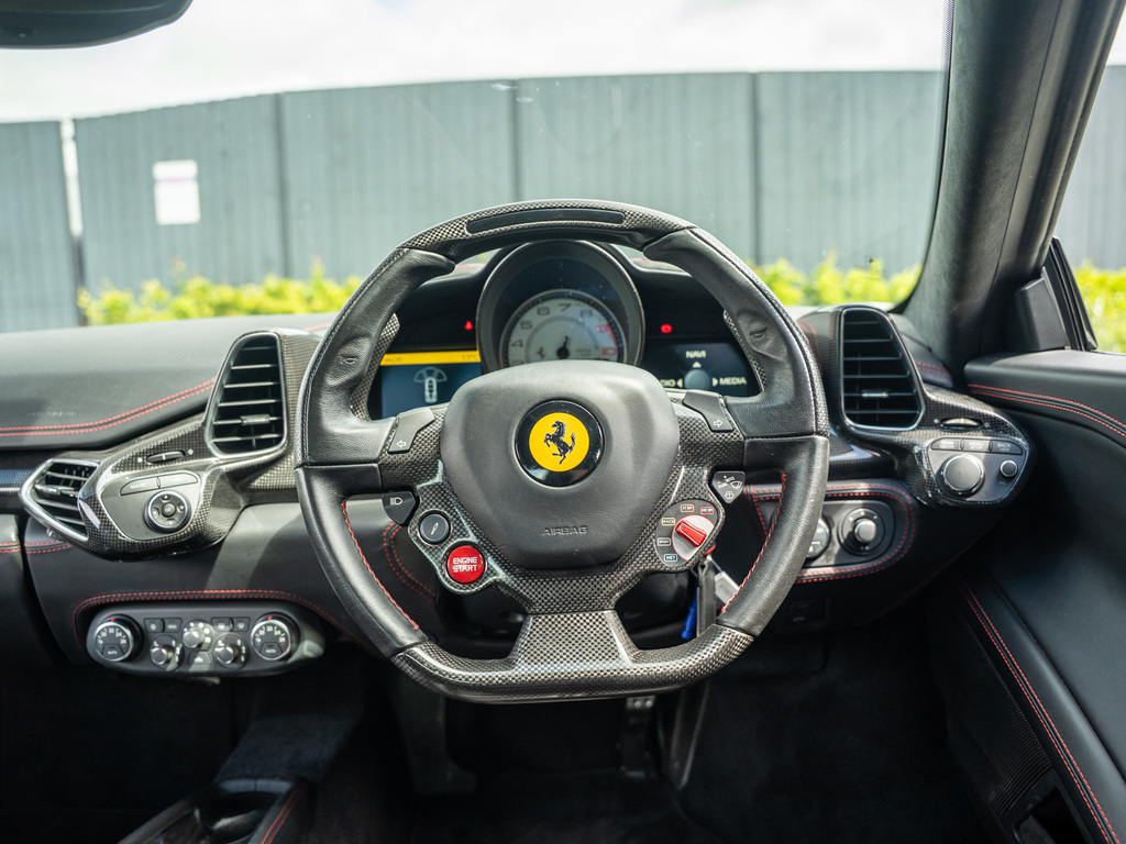 Ferrari 458 4.5L Spider Dct Red #21