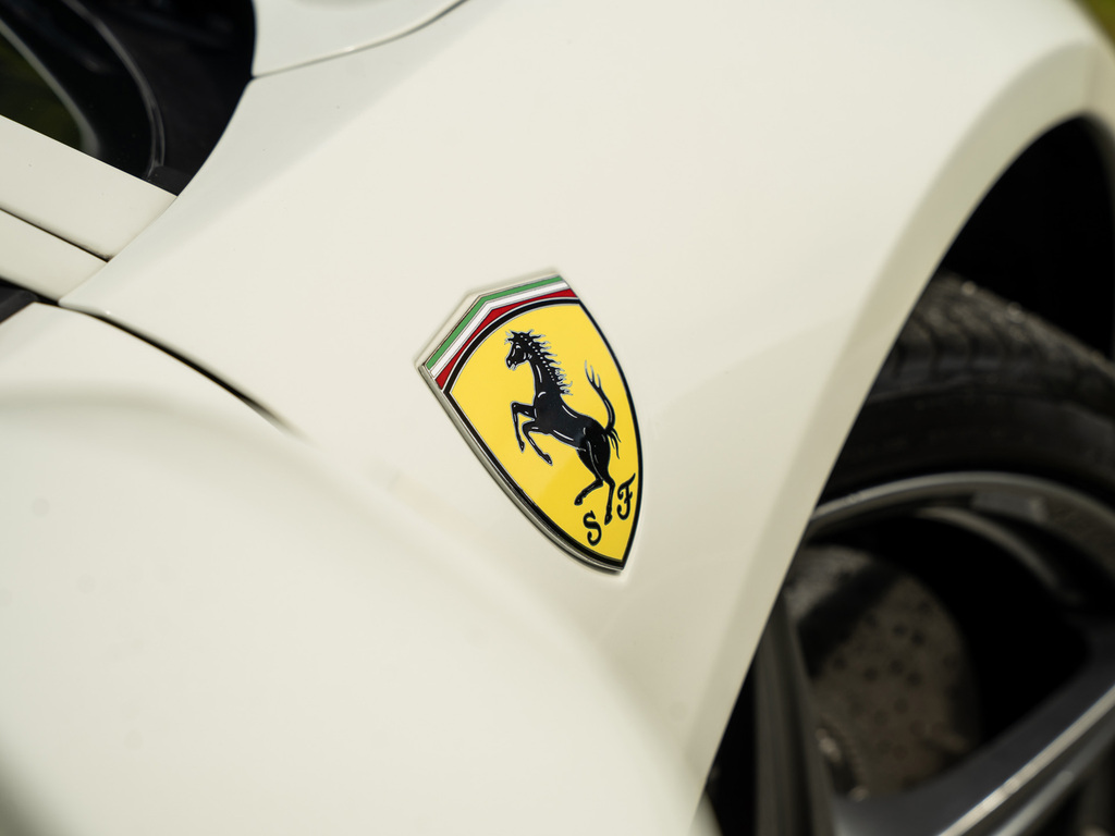 Ferrari 458 4.5L Spider Dct Red #29