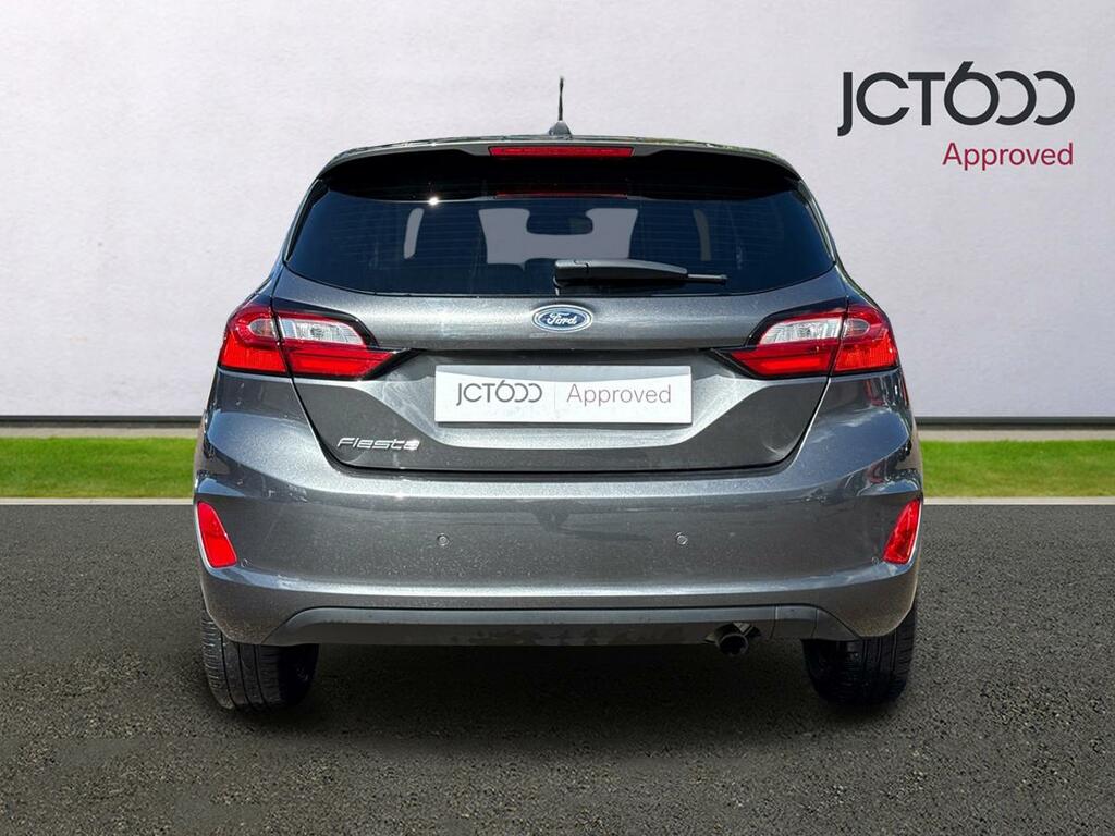 Ford Fiesta Hatchback Green #7