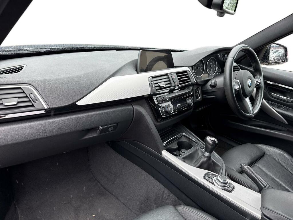 BMW 3 Series Saloon Blue #2