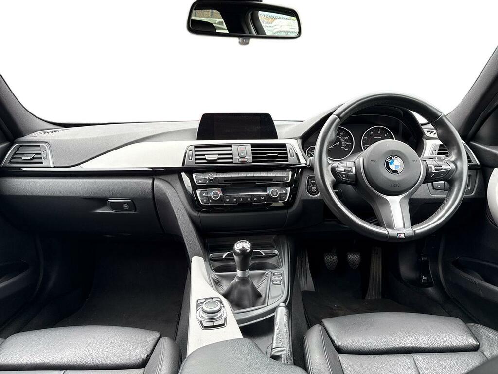 BMW 3 Series Saloon Blue #10