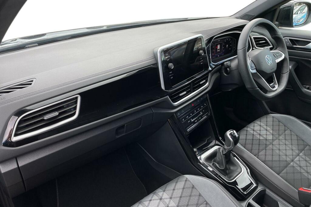 Volkswagen T-Roc Black Edition Black #2