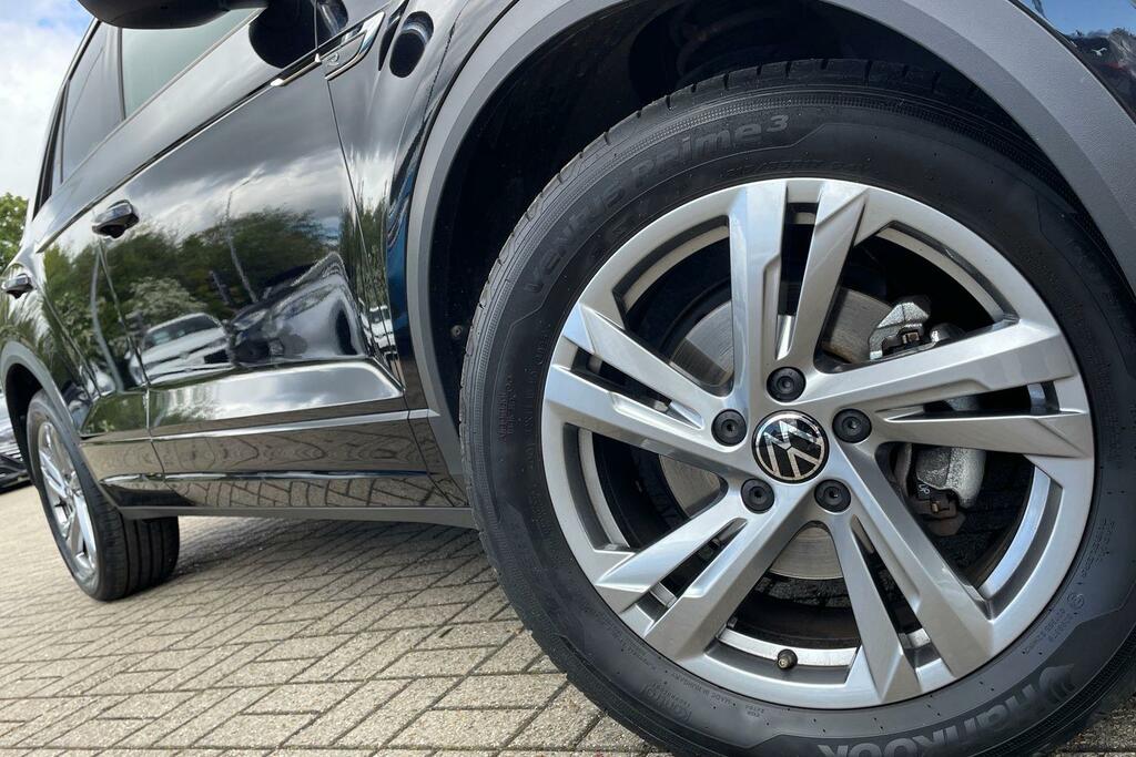 Volkswagen T-Roc Black Edition Black #46