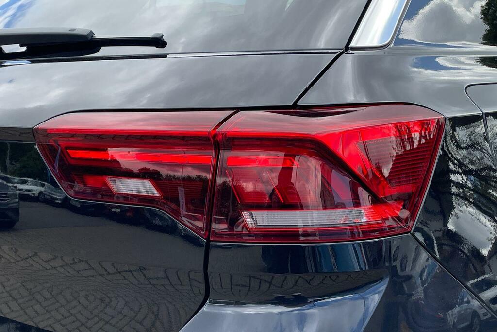 Volkswagen T-Roc Black Edition Black #18