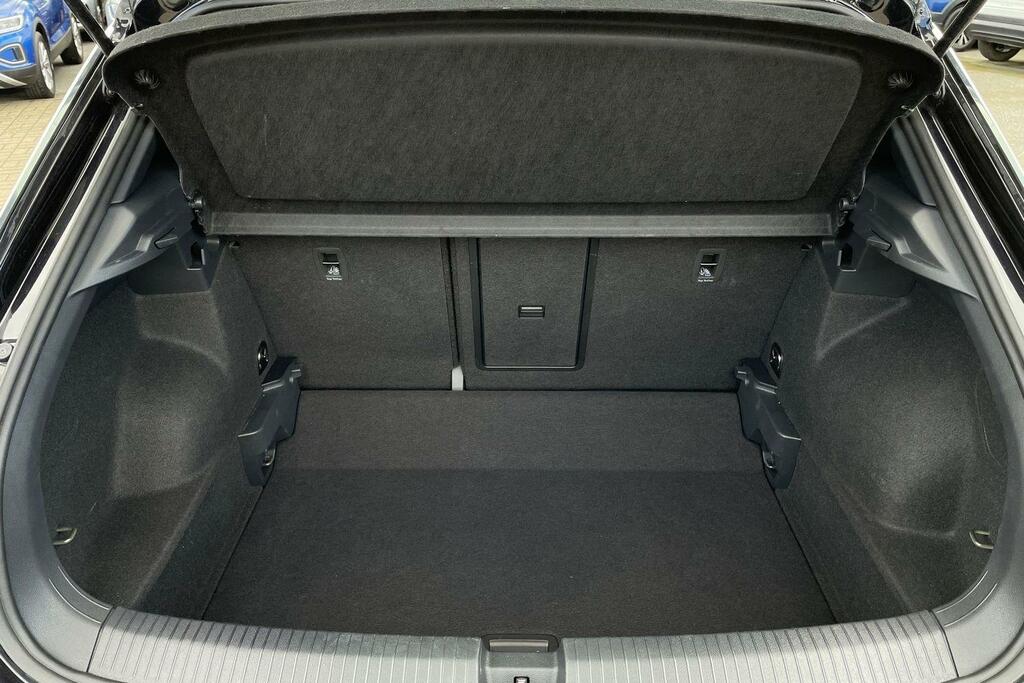 Volkswagen T-Roc Black Edition Black #12