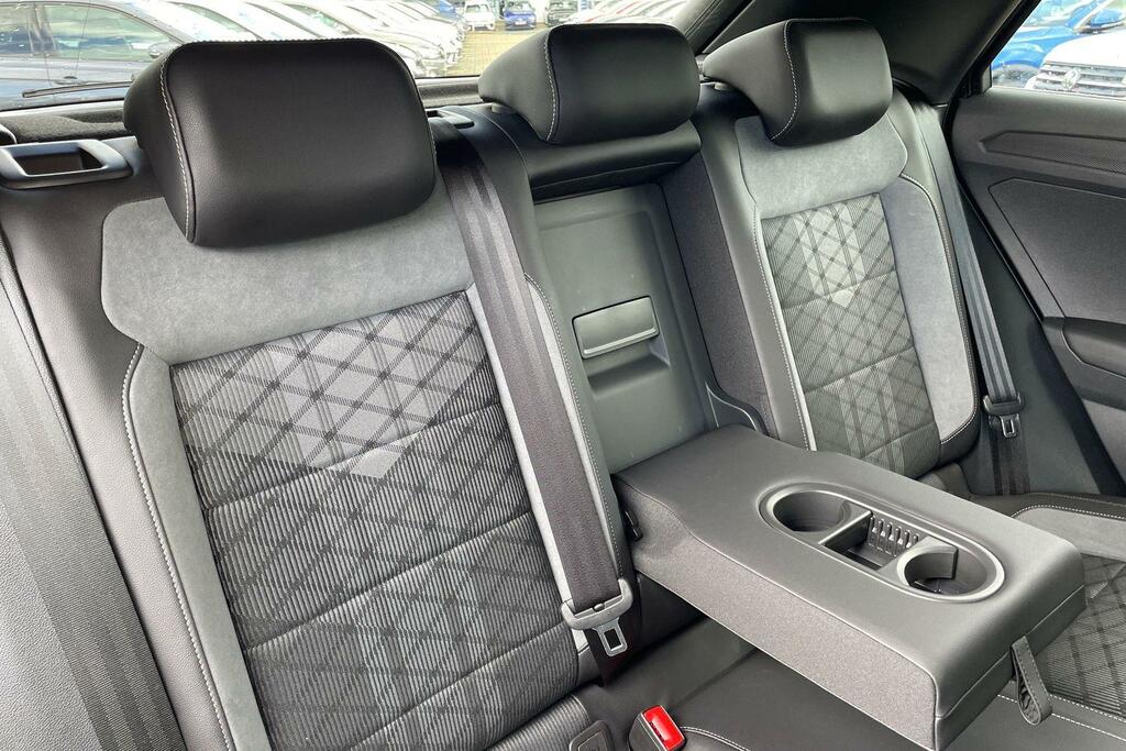 Volkswagen T-Roc Black Edition Black #29