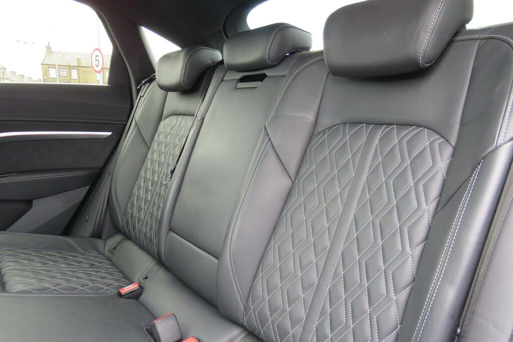 Audi E-tron  Silver #20