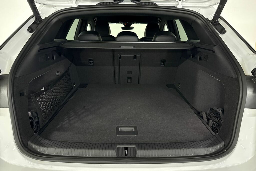 Volkswagen ID.7 Match Pro Plus Black #11