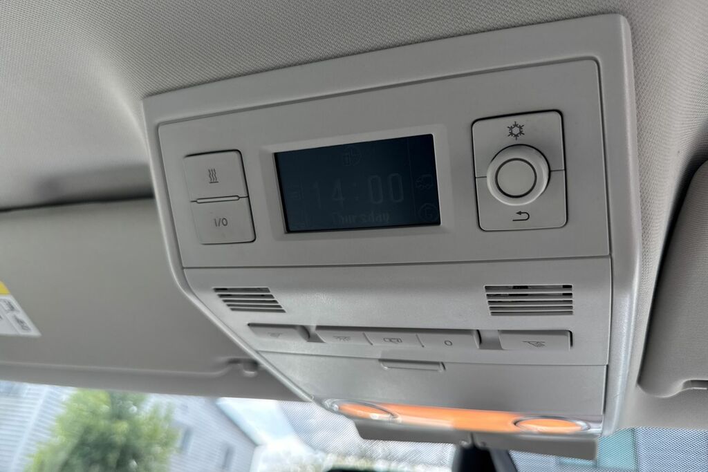 Volkswagen California Mpv Blue #40