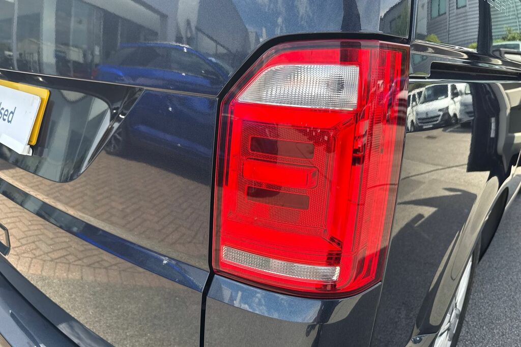 Volkswagen California Mpv Blue #17