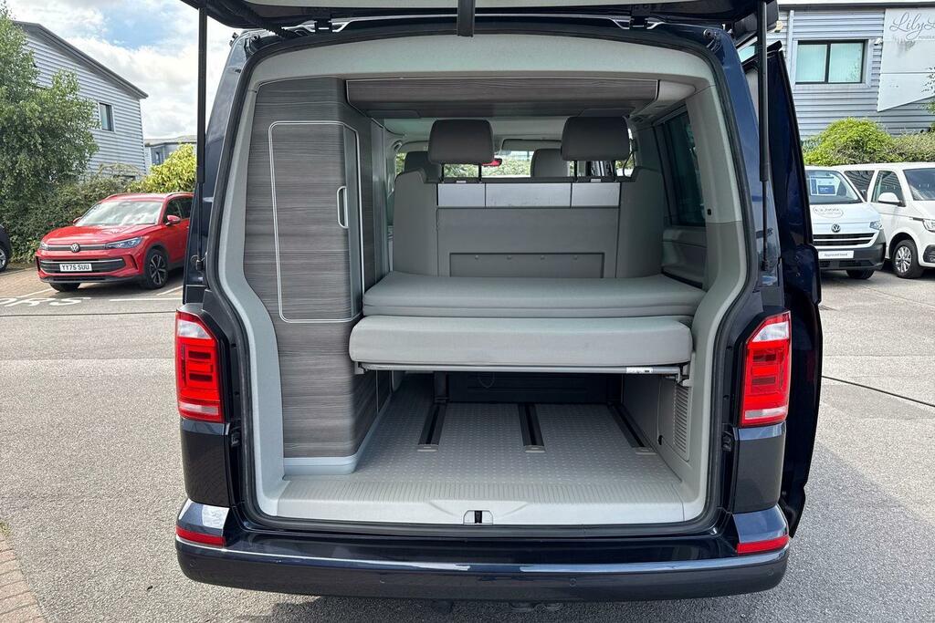 Volkswagen California Mpv Blue #11