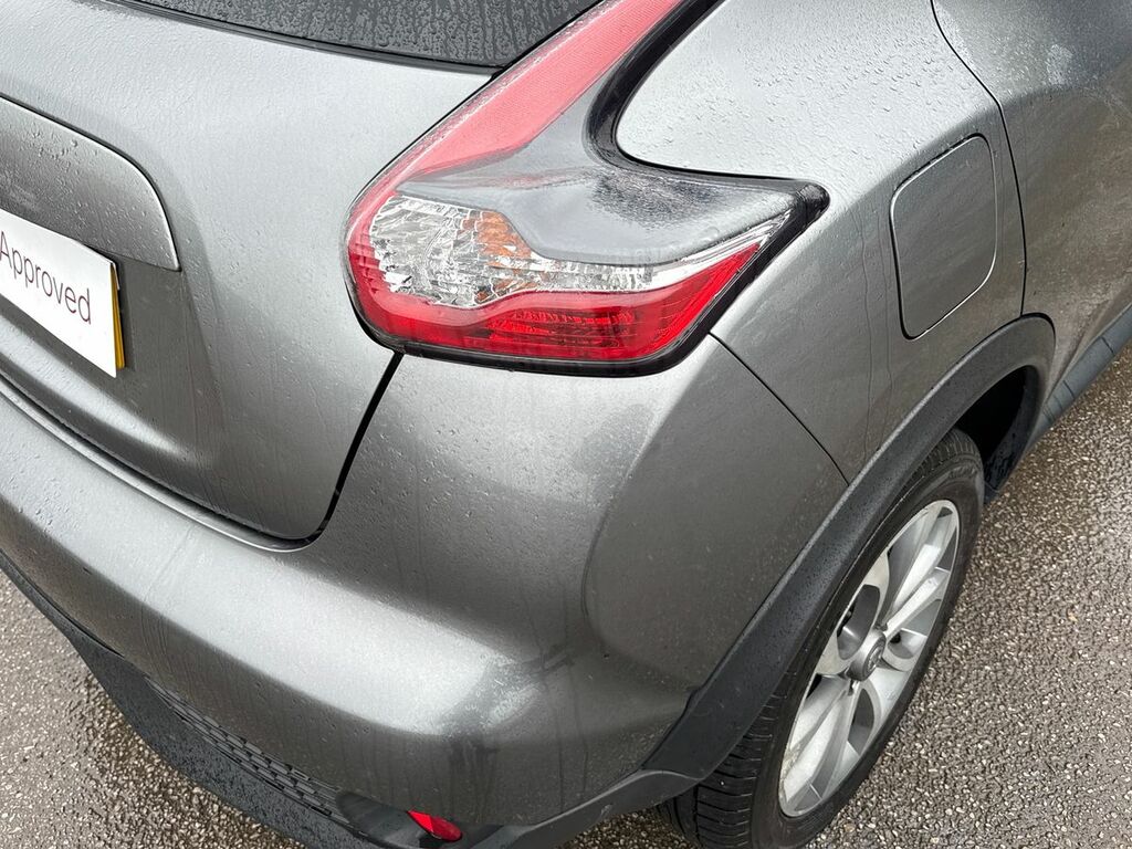 Nissan Juke Tekna Black #18