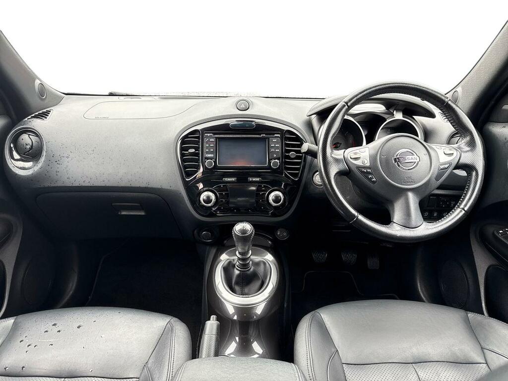 Nissan Juke Tekna Black #10