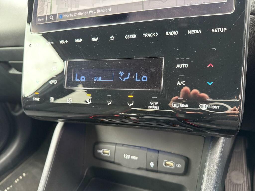 Hyundai Tucson Ultimate Black #37