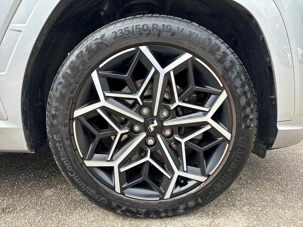 Hyundai Tucson Ultimate Black #5