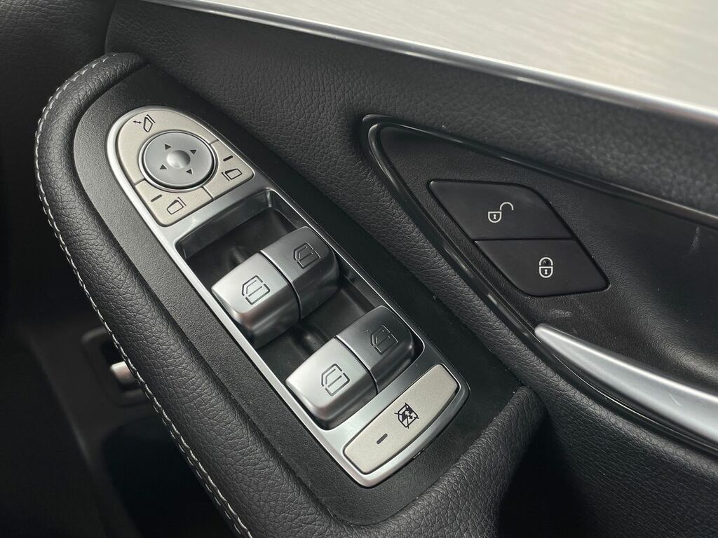 Mercedes-Benz GLC Class Coupe Black #37