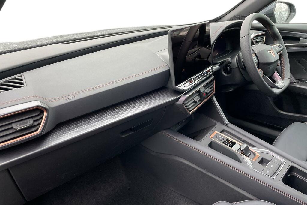 Cupra Formentor 1.5 Etsi 150 V3 Dsg White #2